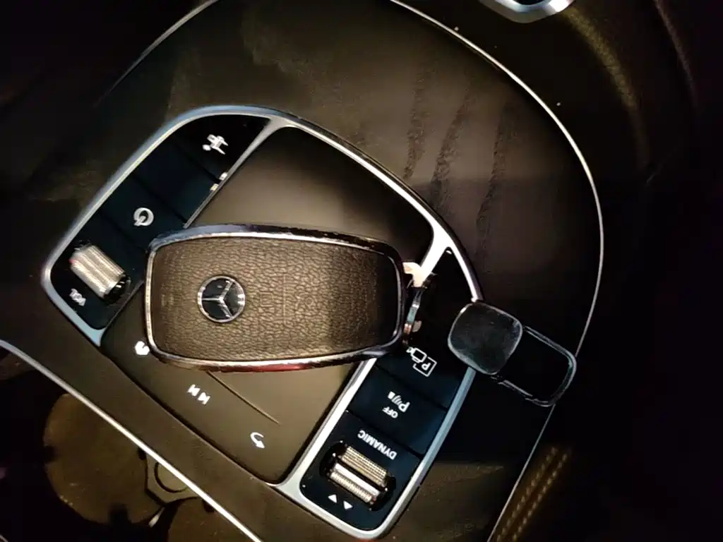 Mercedes-Benz E-Class (Import) — фото 10