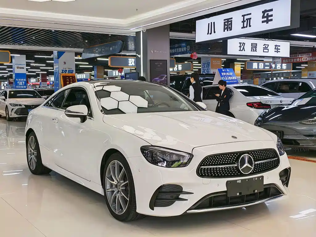 Mercedes-Benz E-Class (Import) — фото 3