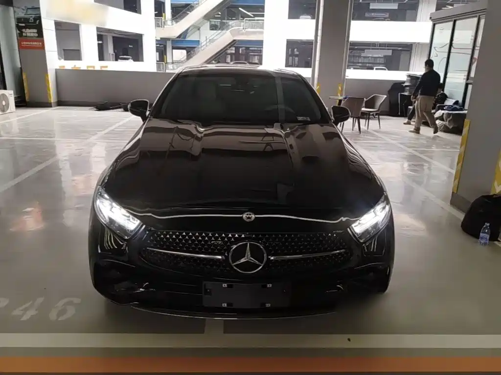 Mercedes-Benz CLS — фото 3
