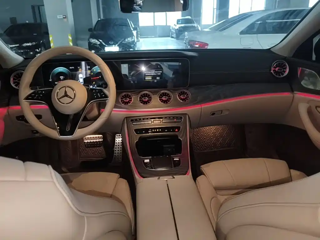 Mercedes-Benz CLS — фото 10