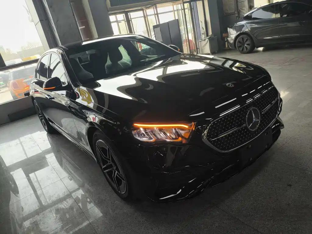Mercedes-Benz E-Class (Import) — фото 22