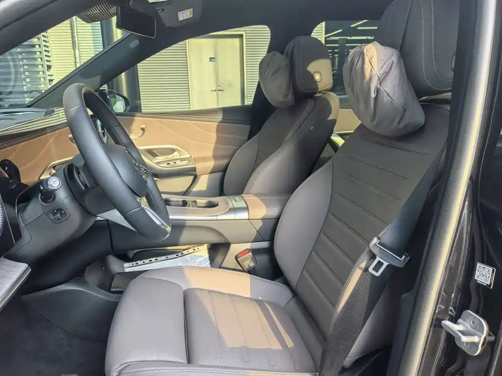 Mercedes-Benz GLC New Energy — фото 13