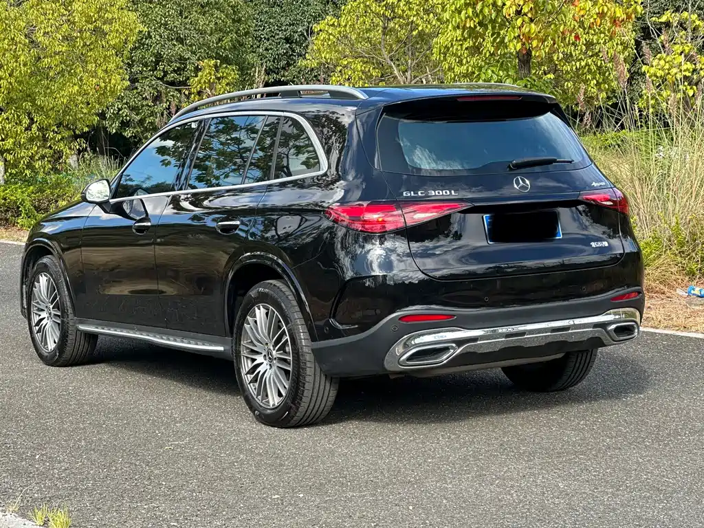 Mercedes-Benz GLC — фото 23