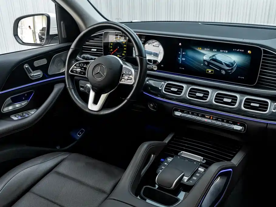 Mercedes-Benz GLE (Import) — фото 26