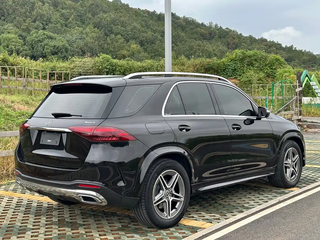 Mercedes-Benz GLE (Import) — фото 15