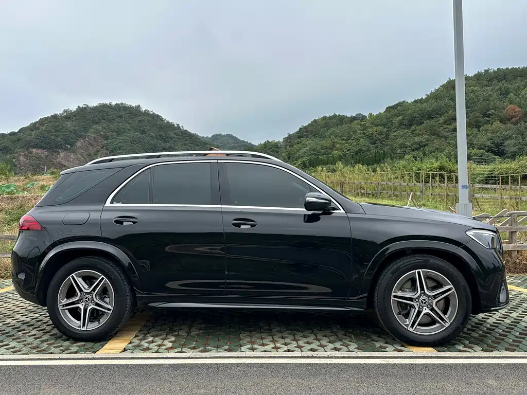 Mercedes-Benz GLE (Import) — фото 4