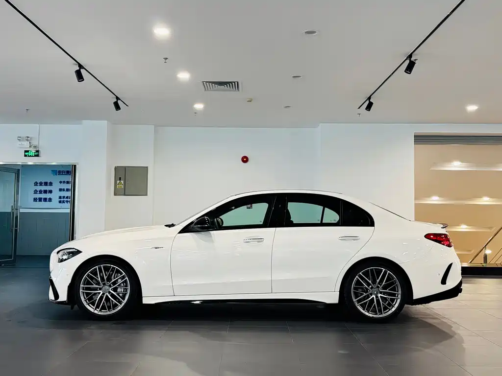 Mercedes-Benz C-Class AMG — фото 4