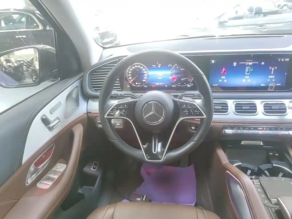 Mercedes-Benz GLE (Import) — фото 11