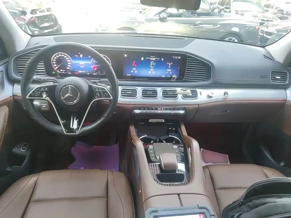 Mercedes-Benz GLE (Import) — фото 10