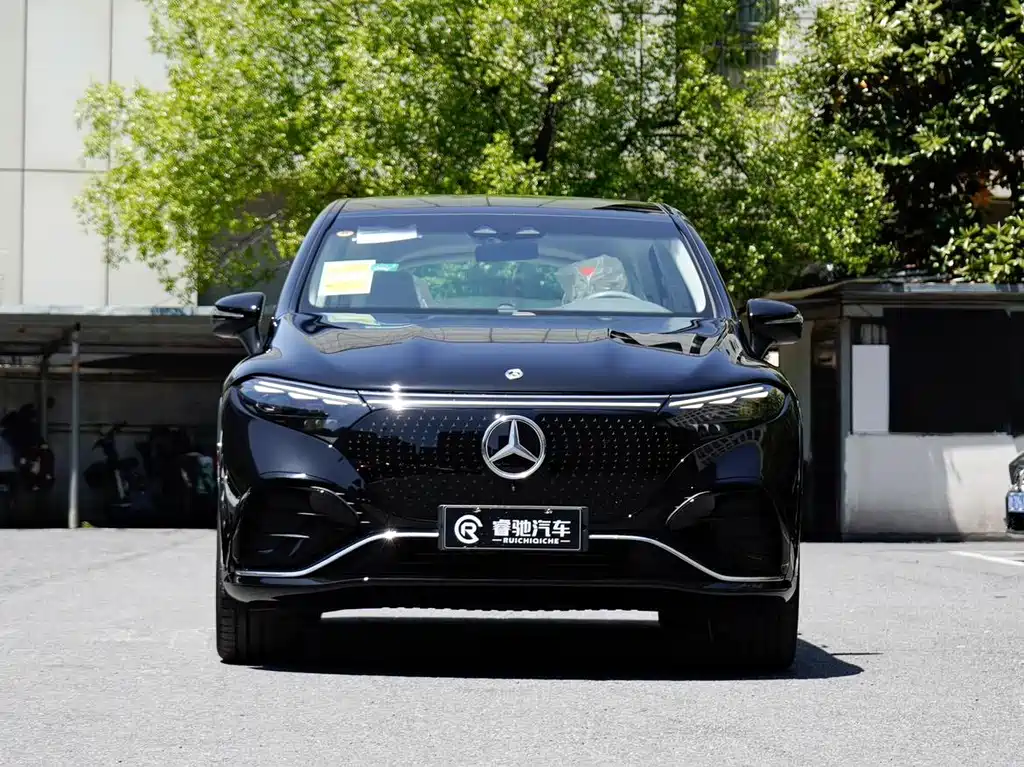 Mercedes-Benz EQS SUV — фото 2