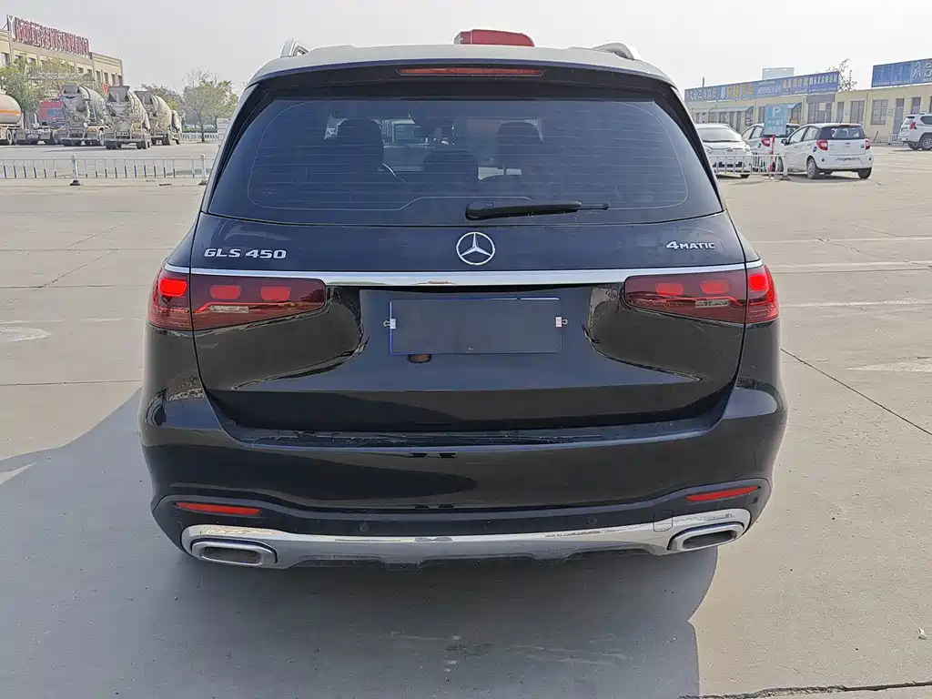 Mercedes-Benz GLS — фото 8