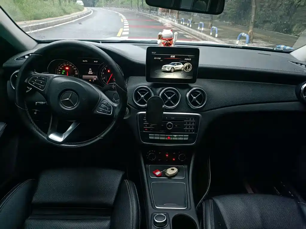 Mercedes-Benz GLA — фото 14