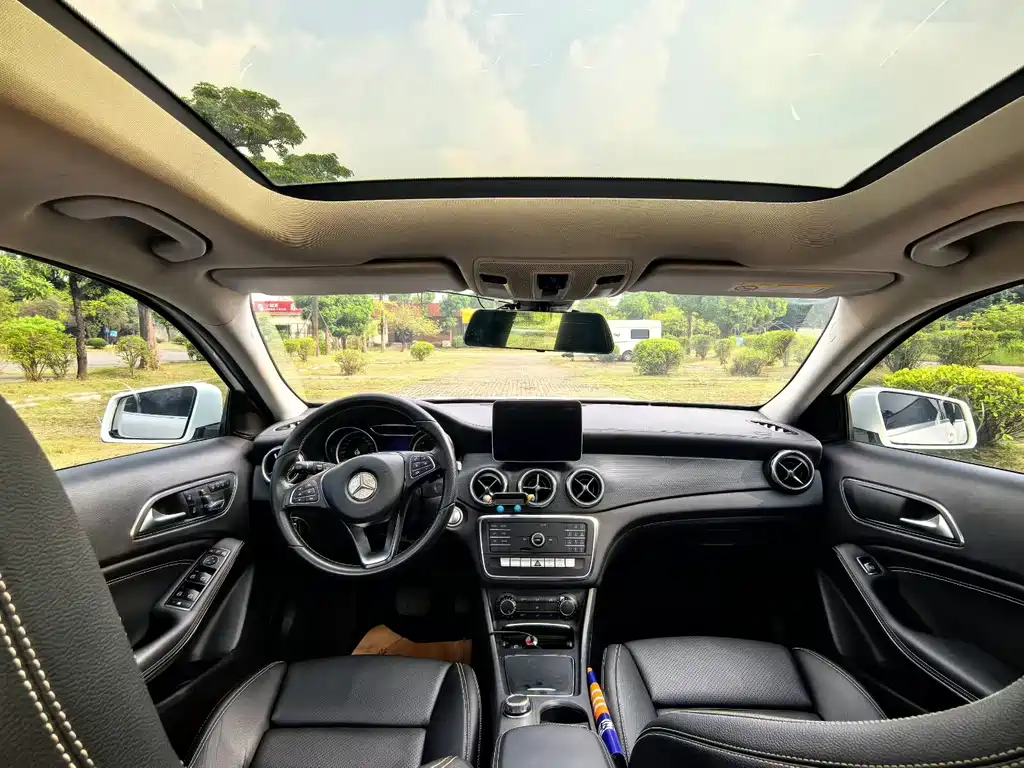 Mercedes-Benz GLA — фото 5