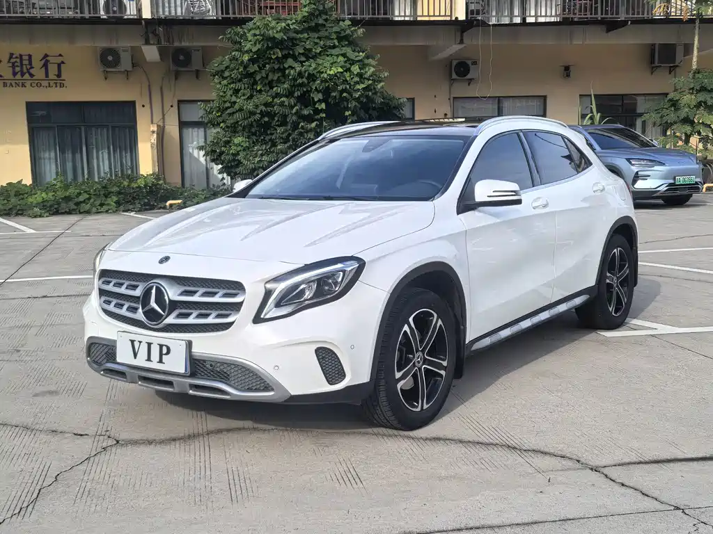 Mercedes-Benz GLA — фото 2