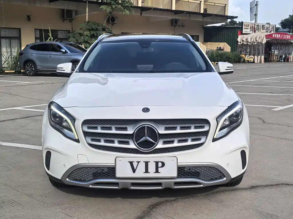 Mercedes-Benz GLA — фото 3