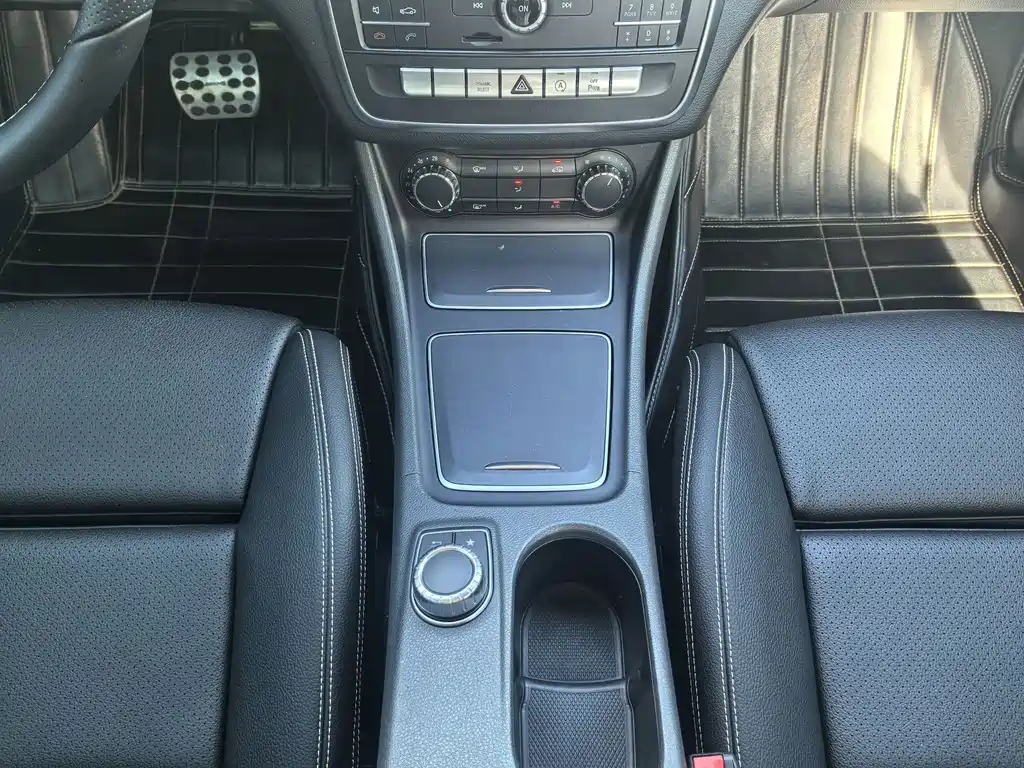 Mercedes-Benz GLA — фото 24