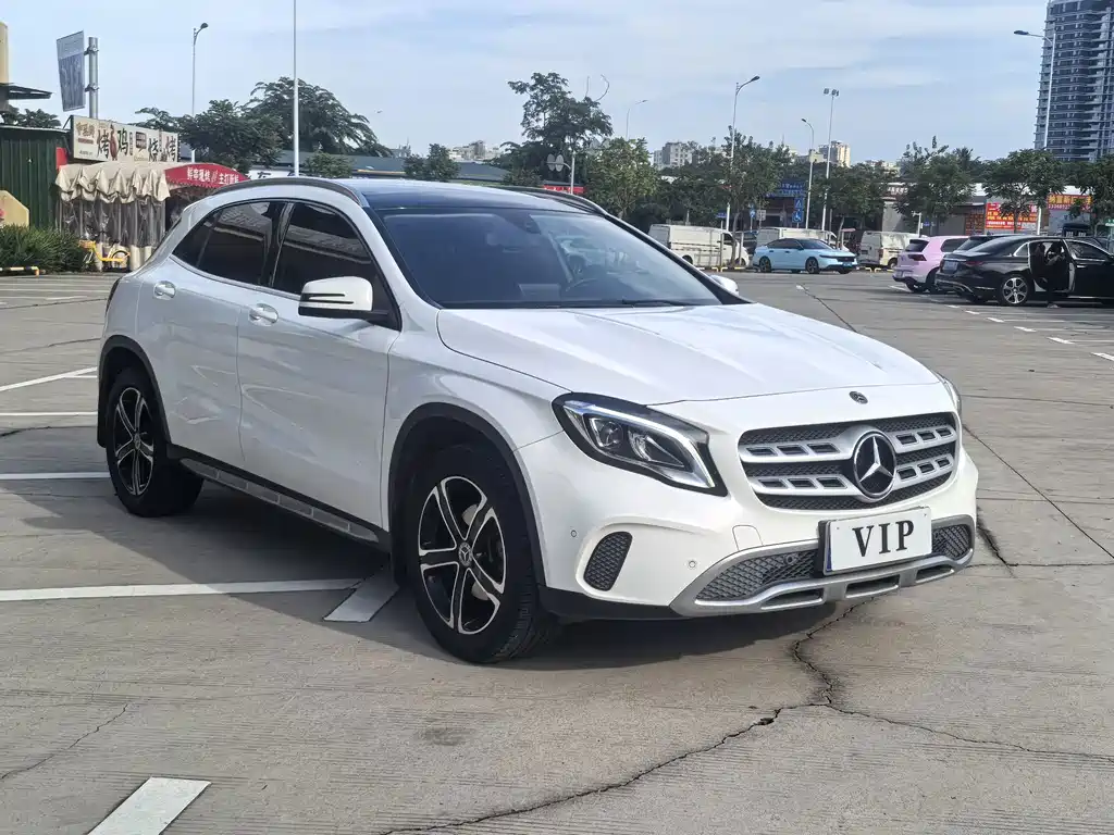 Mercedes-Benz GLA — фото 4