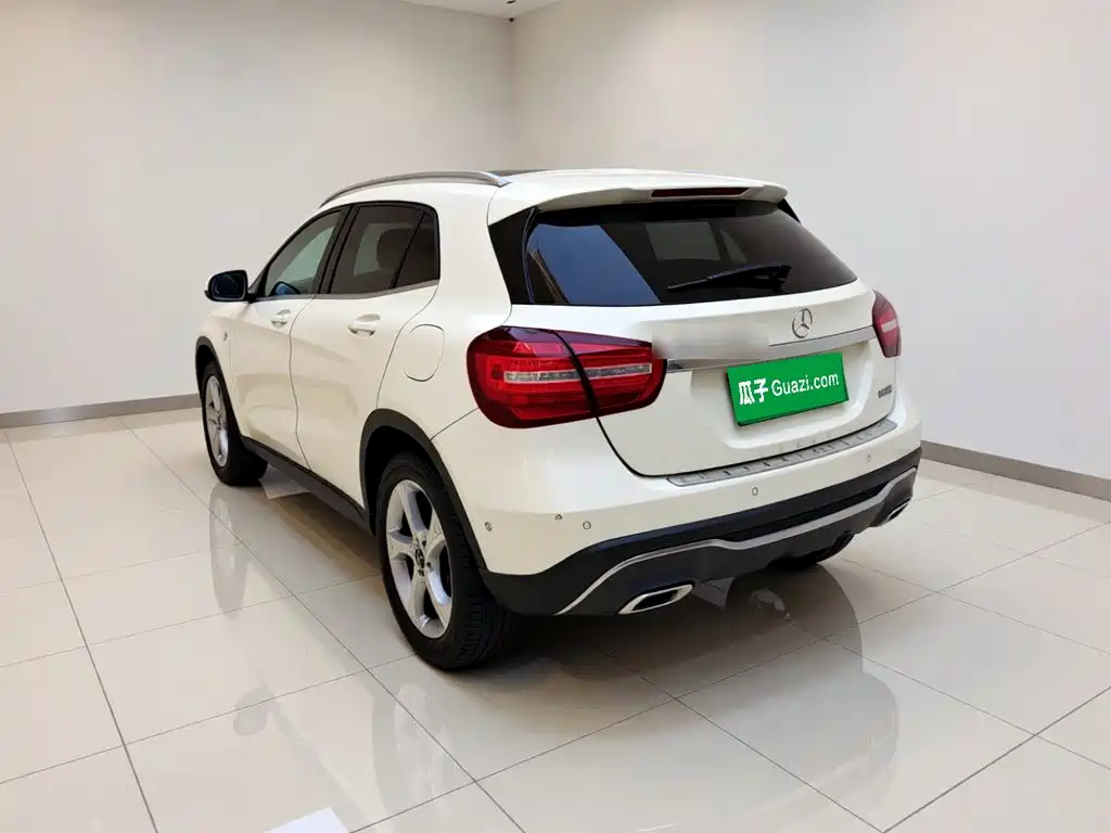 Mercedes-Benz GLA — фото 4