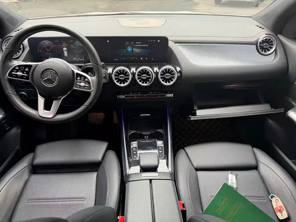 Mercedes-Benz GLA — фото 6