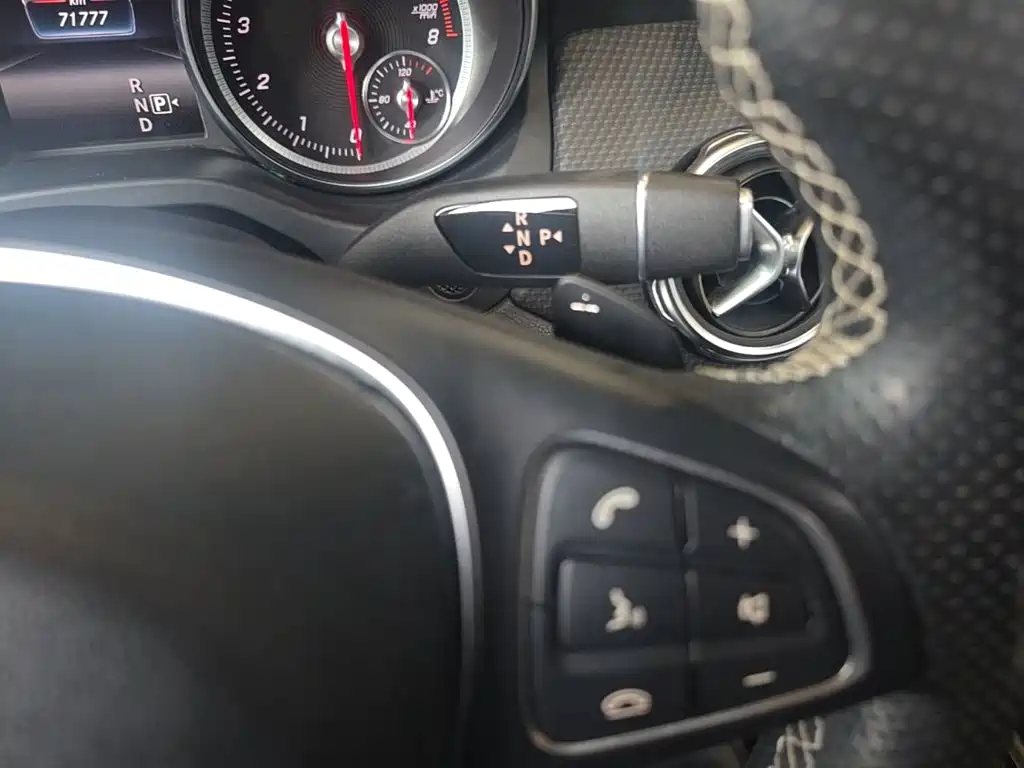 Mercedes-Benz GLA — фото 19