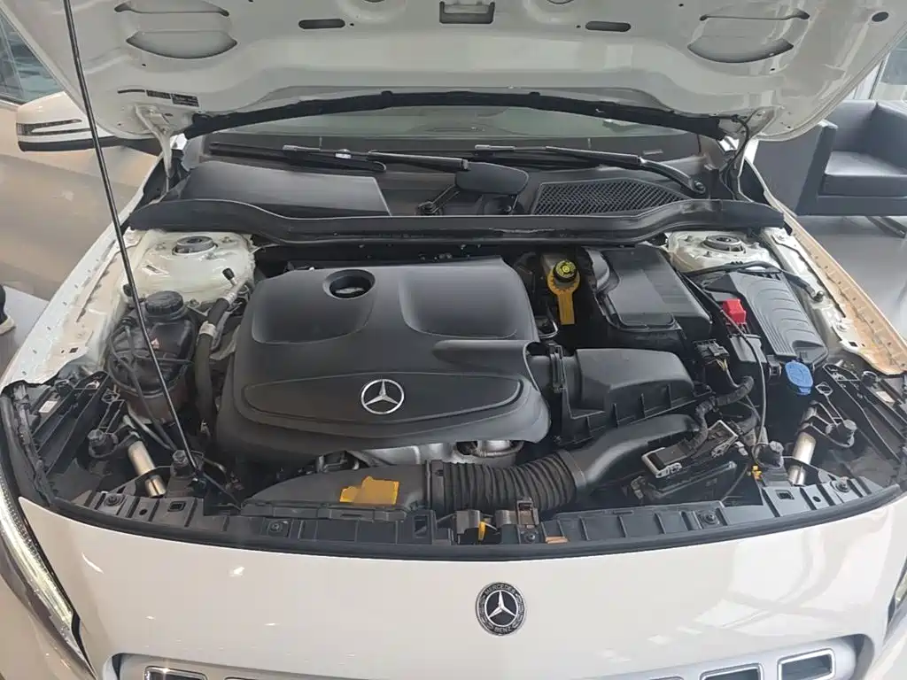Mercedes-Benz GLA — фото 25