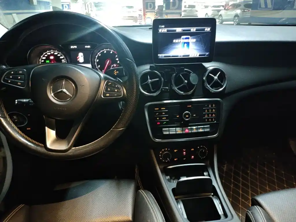 Mercedes-Benz GLA — фото 5