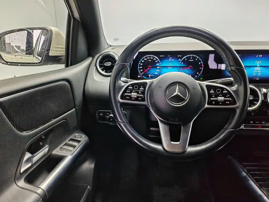 Mercedes-Benz B-Class — фото 9