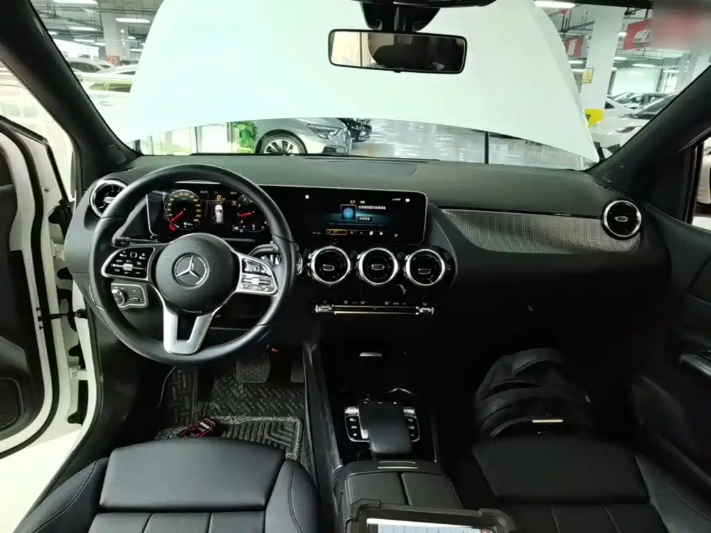Mercedes-Benz B-Class — фото 10