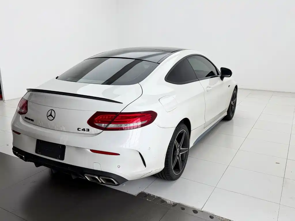 Mercedes-Benz C-Class (Import) — фото 7