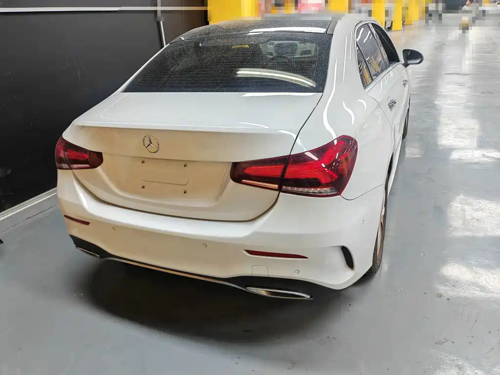 Mercedes-Benz A-Class — фото 11
