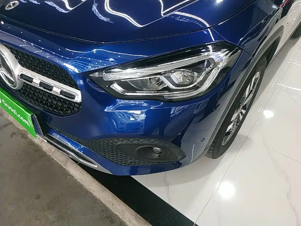 Mercedes-Benz GLA — фото 24