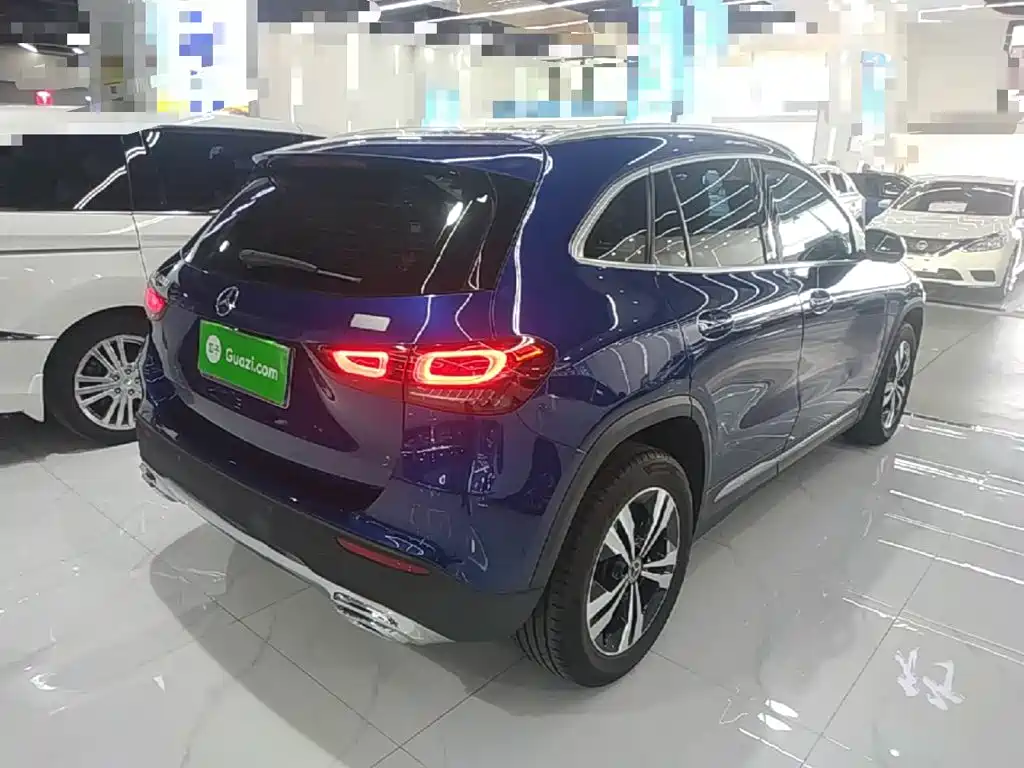 Mercedes-Benz GLA — фото 7