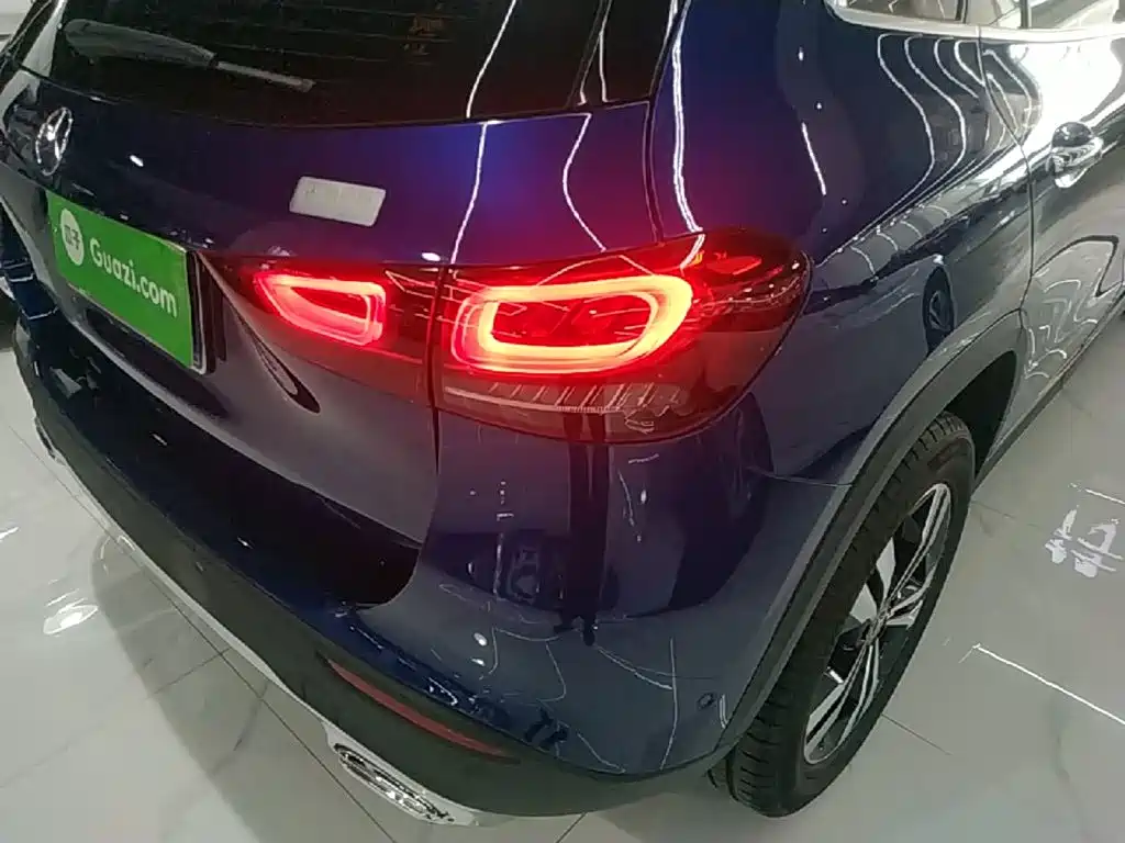 Mercedes-Benz GLA — фото 8