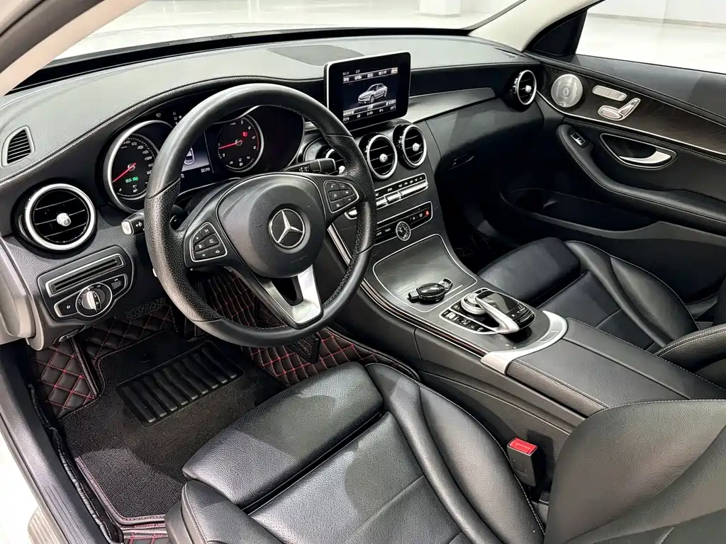 Mercedes-Benz C-Class — фото 5