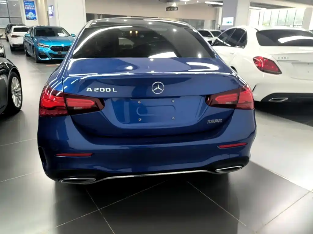 Mercedes-Benz A-Class — фото 6