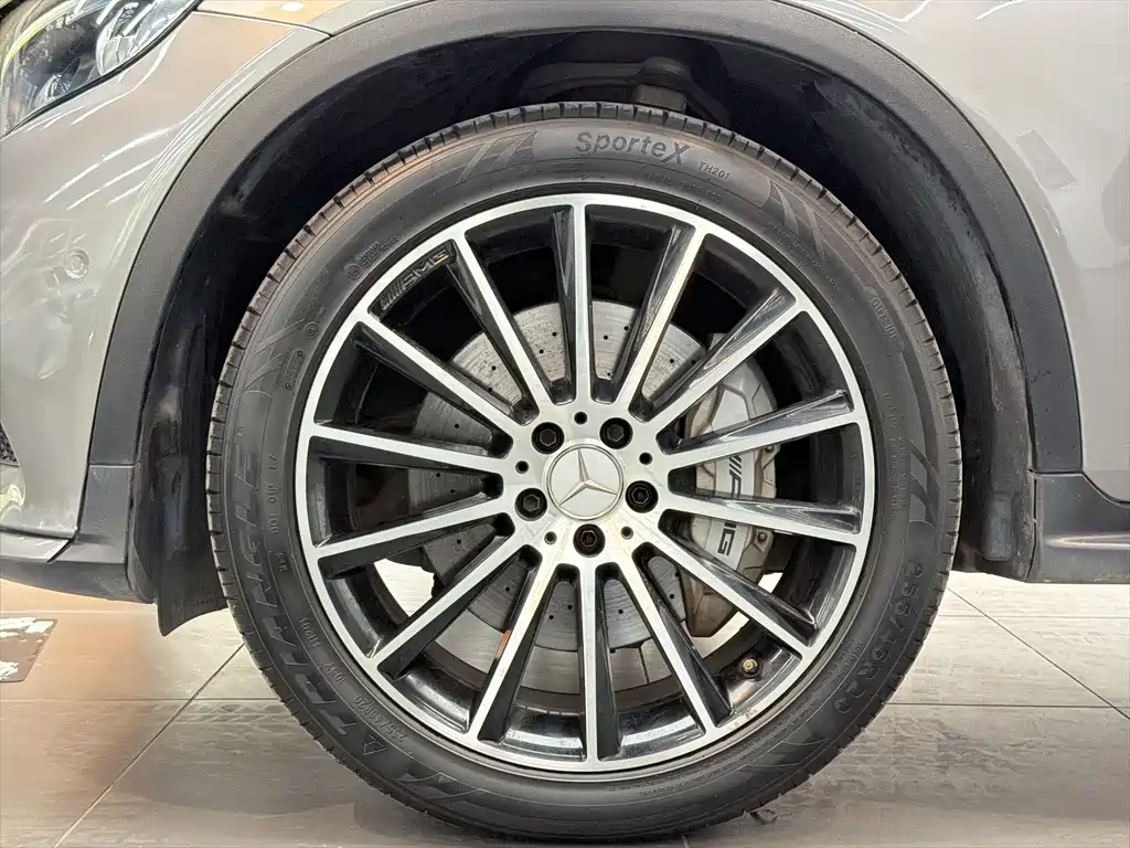Mercedes-Benz GLC Coupe AMG — фото 18