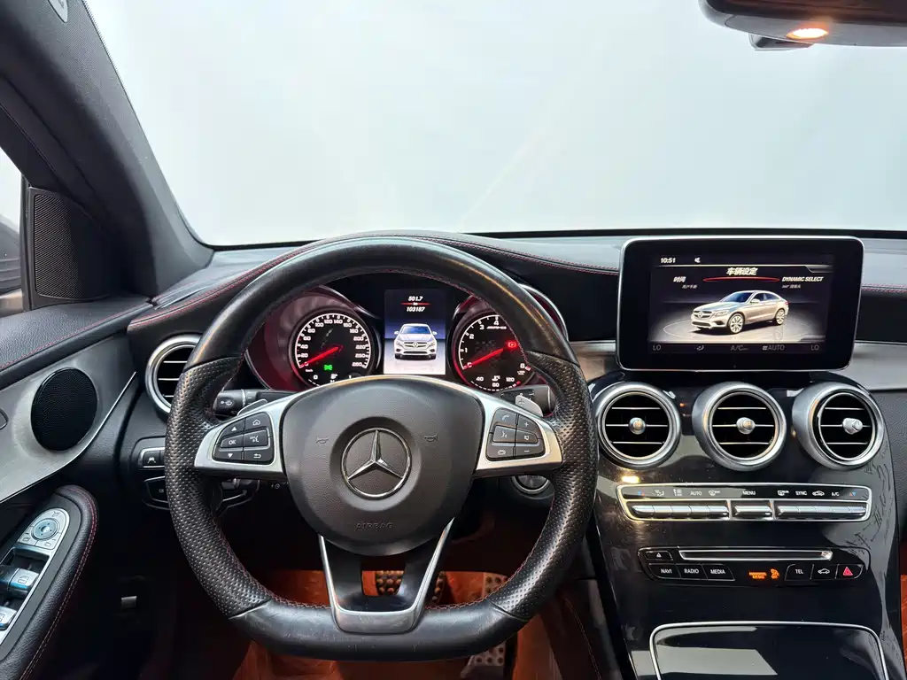 Mercedes-Benz GLC Coupe AMG — фото 8