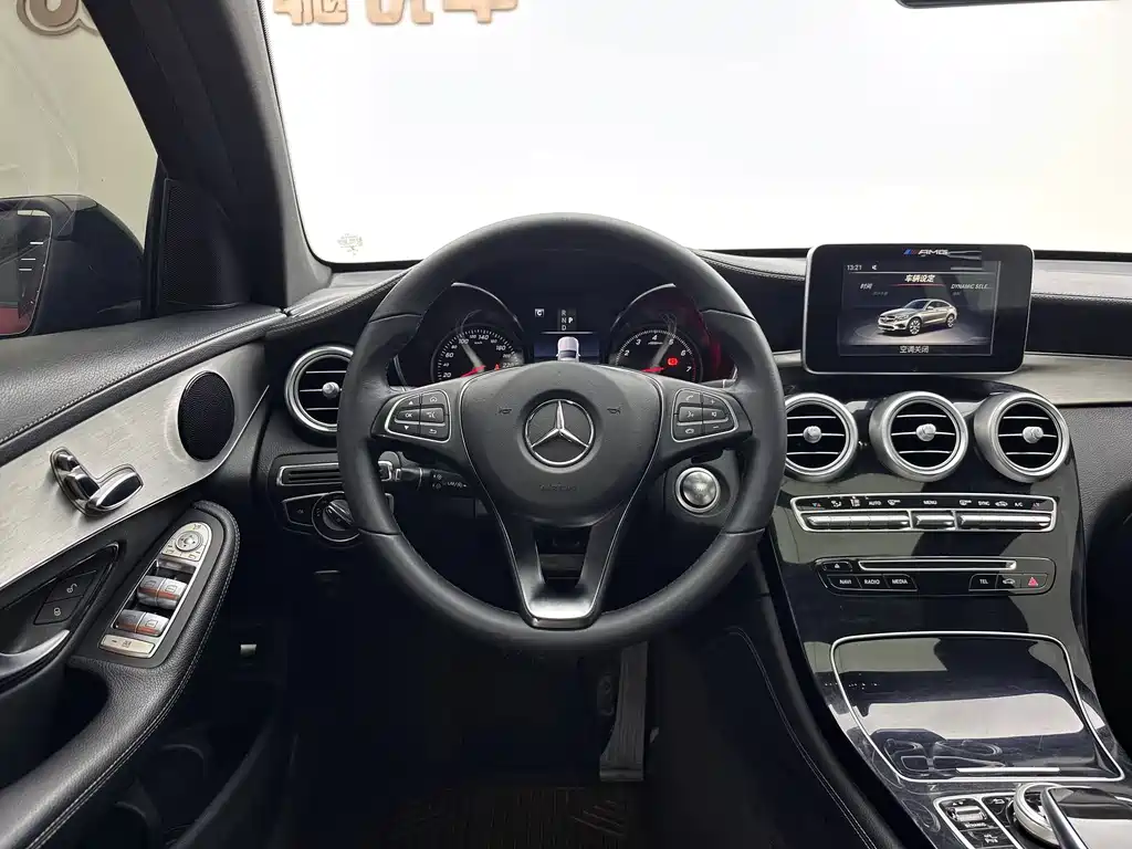 Mercedes-Benz GLC Coupe — фото 9