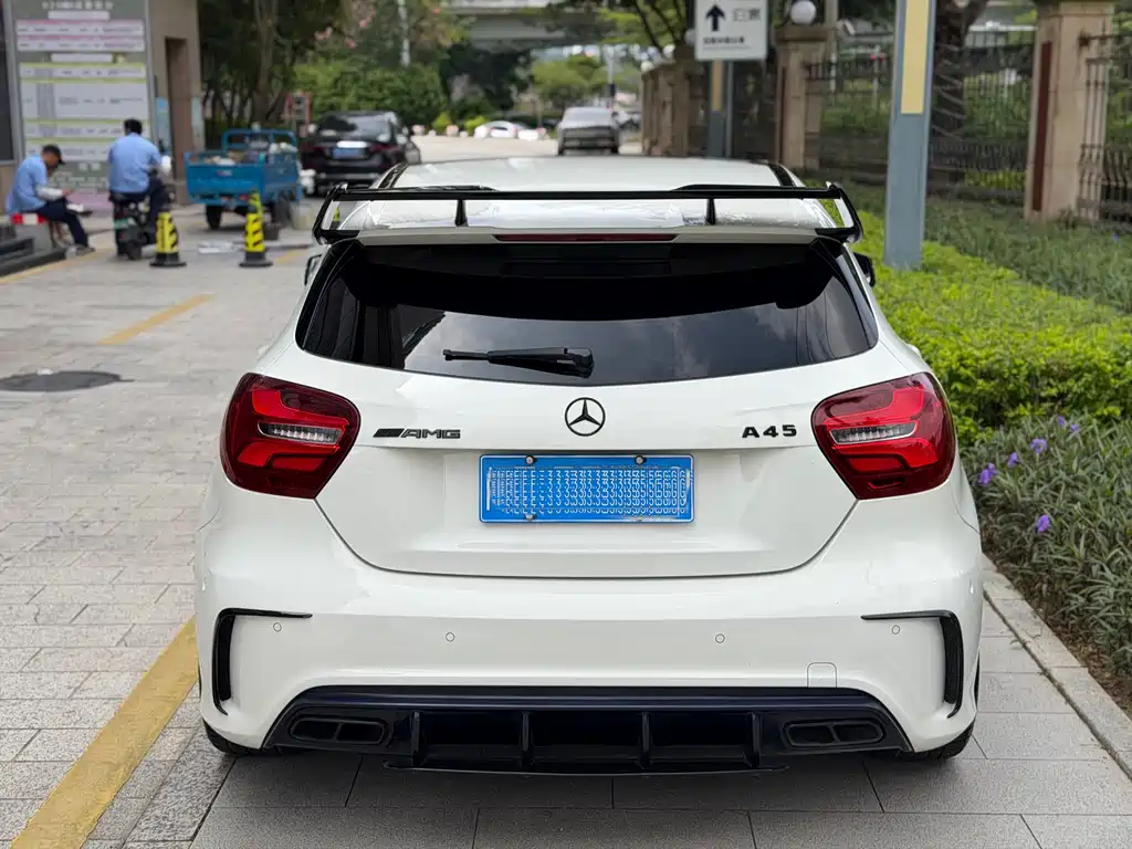 Mercedes-Benz A-Class AMG (Import) — фото 3