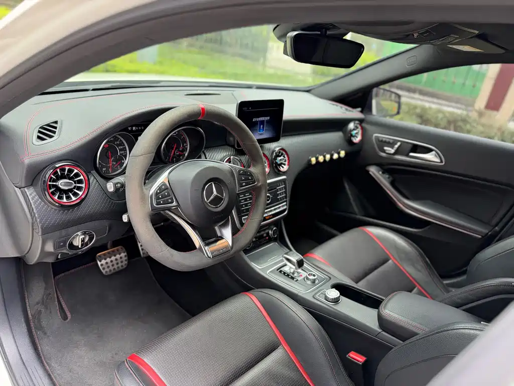 Mercedes-Benz A-Class AMG (Import) — фото 7