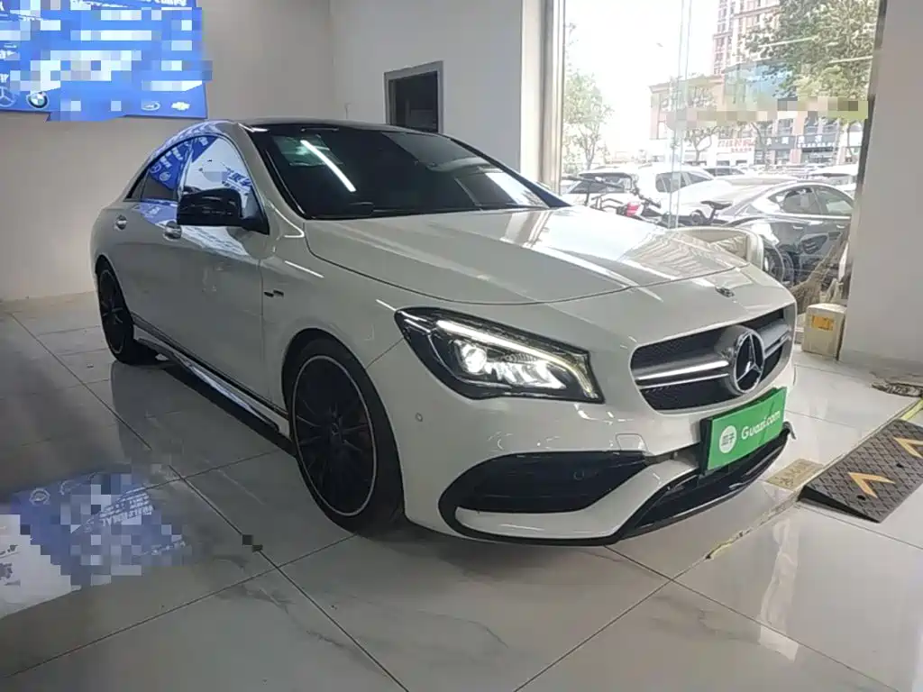 Mercedes-Benz CLA AMG — фото 4