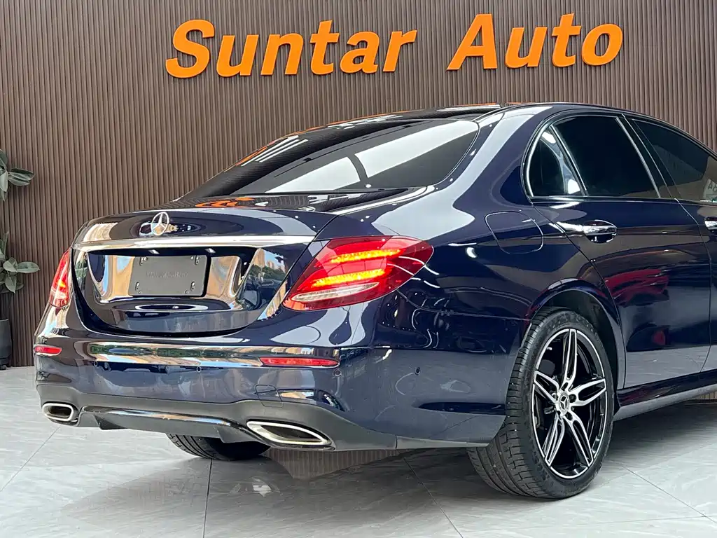 Mercedes-Benz E-Class (Import) — фото 18