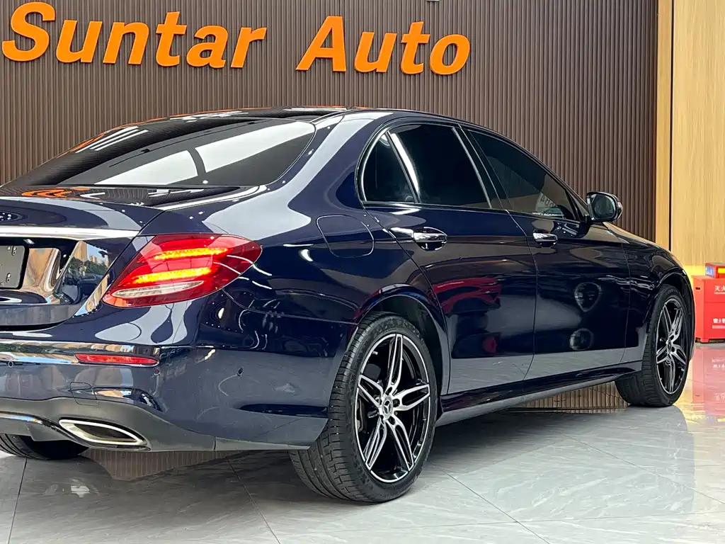 Mercedes-Benz E-Class (Import) — фото 19