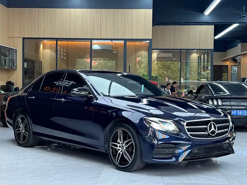 Mercedes-Benz E-Class (Import) — фото 3