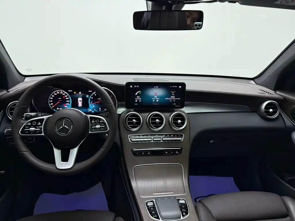 Mercedes-Benz GLC — фото 19