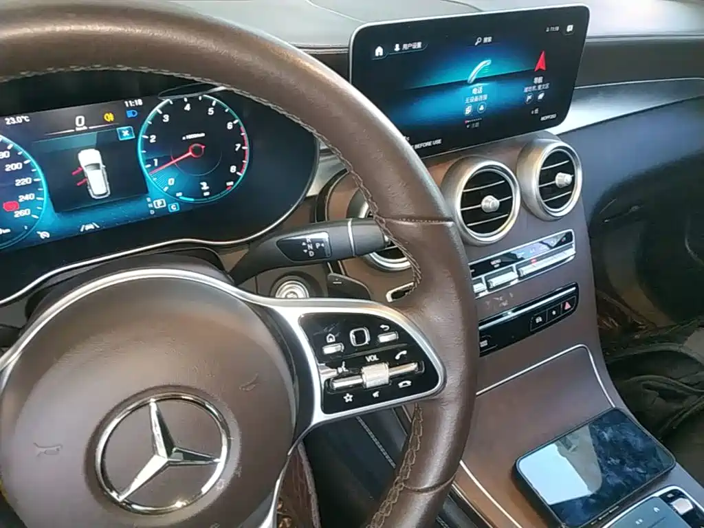 Mercedes-Benz GLC — фото 14
