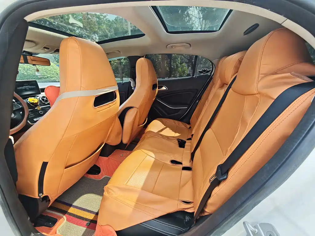 Mercedes-Benz GLA — фото 11