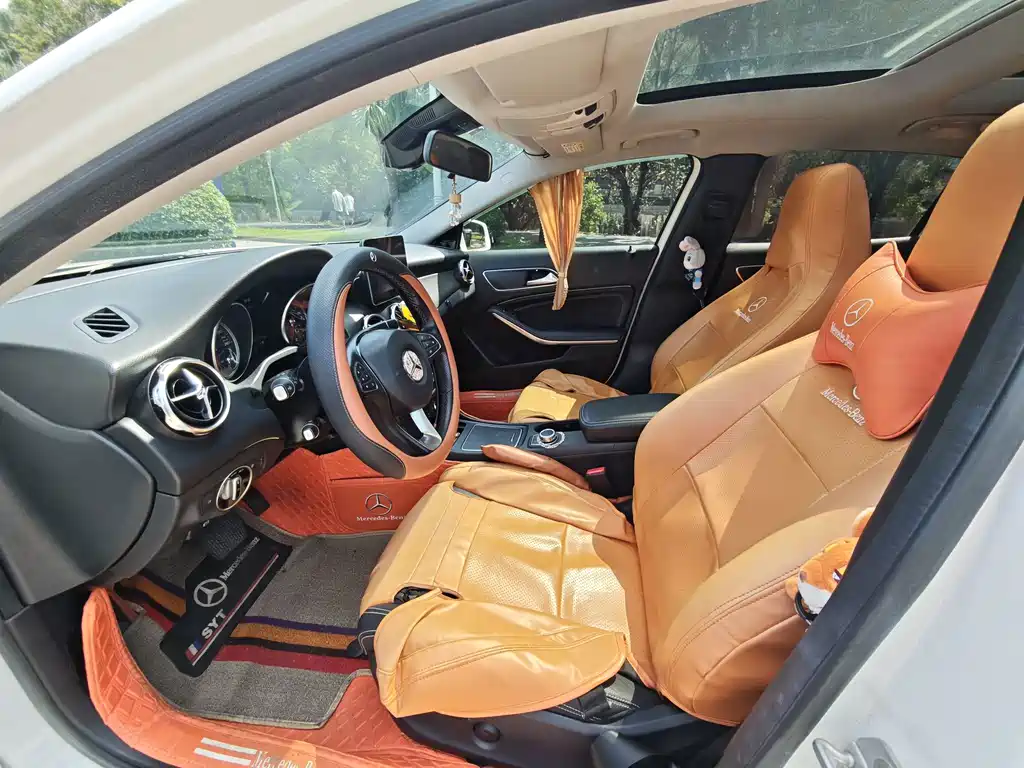 Mercedes-Benz GLA — фото 10