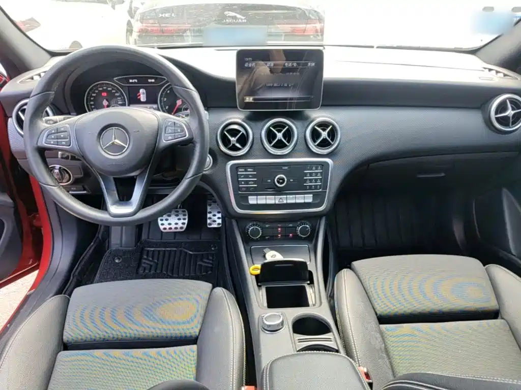 Mercedes-Benz A-Class (Import) — фото 6