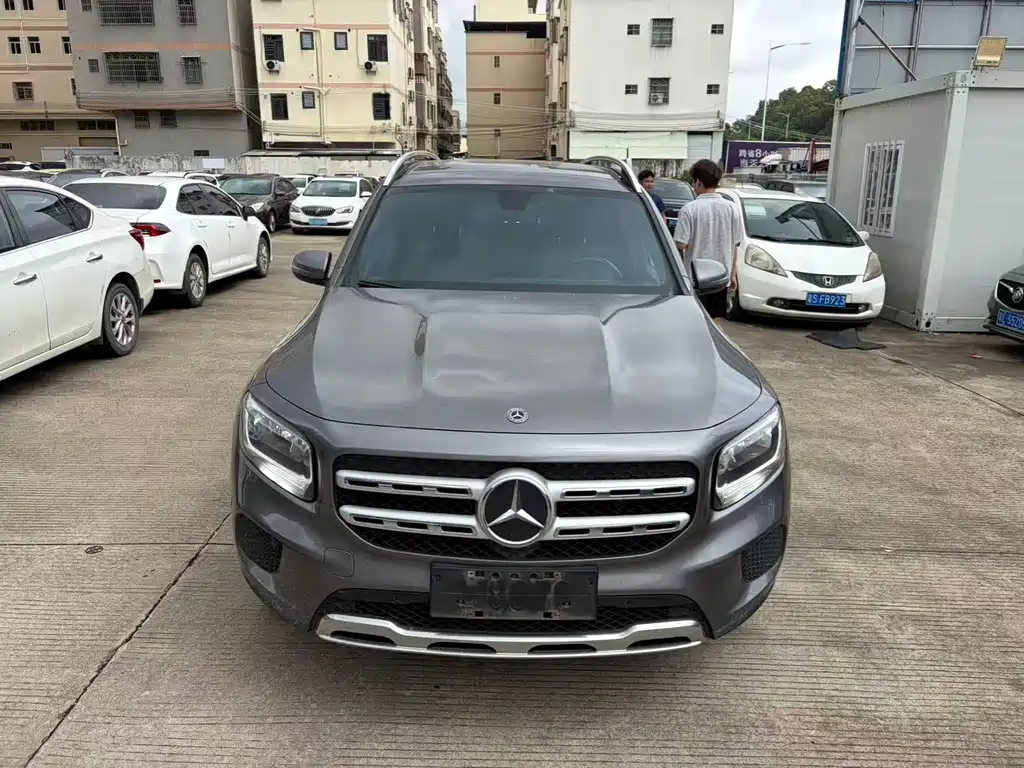 Mercedes-Benz GLB